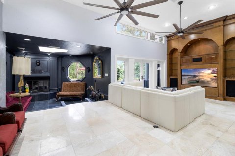 Villa ou maison à vendre à Temple Terrace, Floride: 5 chambres, 385.36 m2 № 1822524 - photo 9