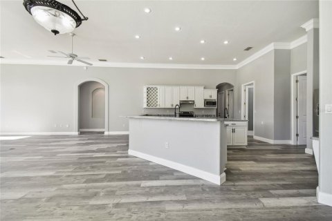 House in Wesley Chapel, Florida 3 bedrooms, 332.4 sq.m. № 2220503 - photo 16