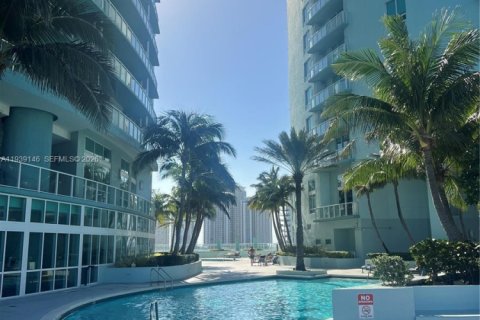 Condo in Miami, Florida  № 1997649 - photo 27