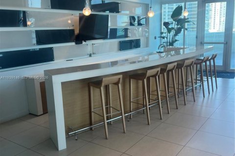 Condo in Miami, Florida  № 1997649 - photo 24