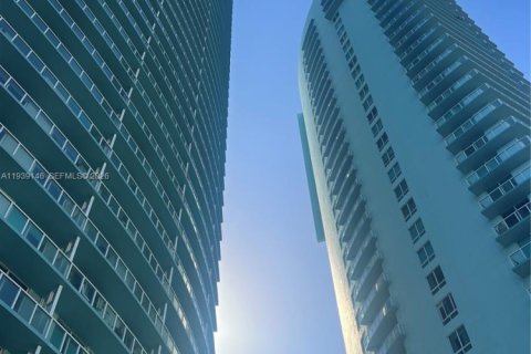 Condo in Miami, Florida  № 1997649 - photo 29