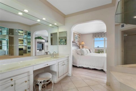 Купить кондоминиум в Авентура, Флорида 2 спальни, 136.01м2, № 2013388 - фото 29