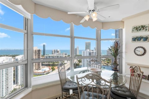 Купить кондоминиум в Авентура, Флорида 2 спальни, 136.01м2, № 2013388 - фото 22