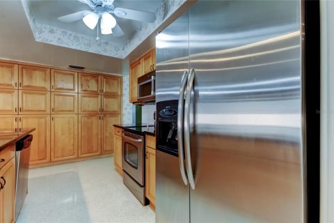 Villa ou maison à vendre à Largo, Floride: 4 chambres, 213.12 m2 № 1852960 - photo 16
