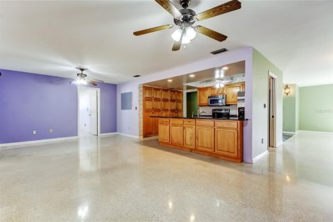Villa ou maison à vendre à Largo, Floride: 4 chambres, 213.12 m2 № 1852960 - photo 24