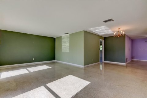 Villa ou maison à vendre à Largo, Floride: 4 chambres, 213.12 m2 № 1852960 - photo 7