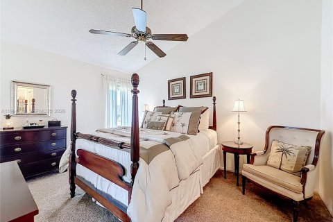 Condo in Orlando, Florida, 2 bedrooms  № 2059580 - photo 26