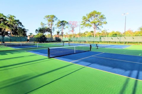 Condo in Orlando, Florida, 2 bedrooms  № 2059580 - photo 10