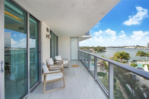 Copropriété à louer à Miami Beach, Floride: 2 chambres, 88.44 m2 № 2064008 - photo 4
