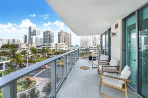 Copropriété à louer à Miami Beach, Floride: 2 chambres, 88.44 m2 № 2064008 - photo 5