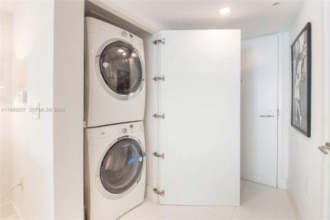 Copropriété à louer à Miami Beach, Floride: 2 chambres, 88.44 m2 № 2064008 - photo 7