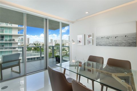 Copropriété à louer à Miami Beach, Floride: 2 chambres, 88.44 m2 № 2064008 - photo 17