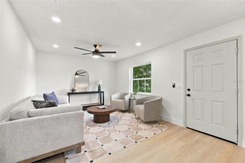 Casa en venta en Orlando, Florida, 3 dormitorios, 102.19 m2 № 2383366 - foto 7