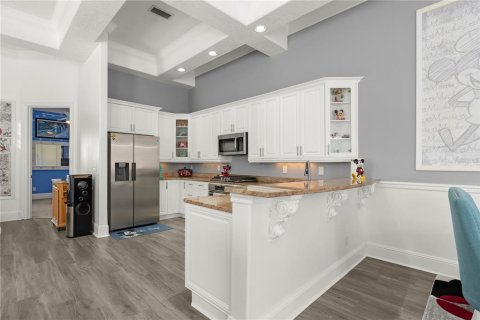 Villa ou maison à vendre à Kissimmee, Floride: 5 chambres, 282.24 m2 № 2425476 - photo 11