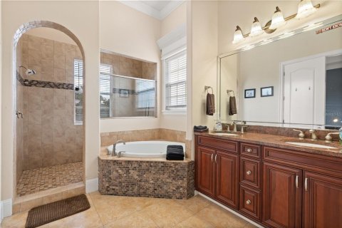 Villa ou maison à vendre à Kissimmee, Floride: 5 chambres, 282.24 m2 № 2425476 - photo 29