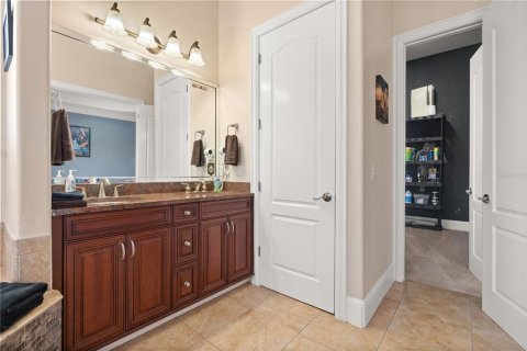 Villa ou maison à vendre à Kissimmee, Floride: 5 chambres, 282.24 m2 № 2425476 - photo 30