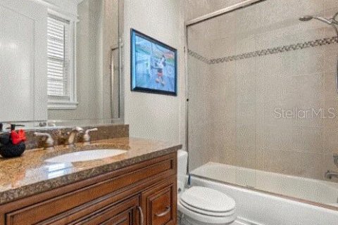 Villa ou maison à vendre à Kissimmee, Floride: 5 chambres, 282.24 m2 № 2425476 - photo 24
