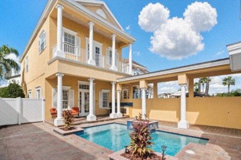 Villa ou maison à vendre à Kissimmee, Floride: 5 chambres, 282.24 m2 № 2425476 - photo 2