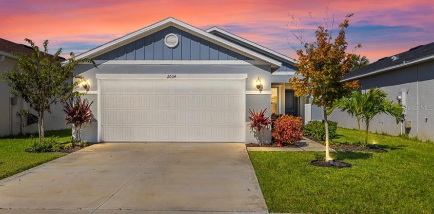 Casa en HERON BAY en Palmetto, Florida 4 dormitorios, 151.15 m2 № 2383626