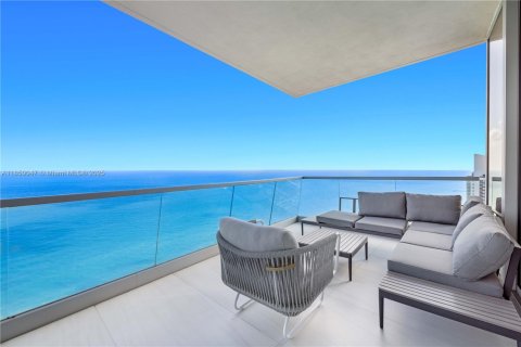 Condo in Sunny Isles Beach, Florida, 4 bedrooms  № 1871277 - photo 19