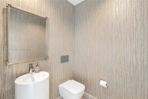 Condo in Sunny Isles Beach, Florida, 4 bedrooms  № 1871277 - photo 18