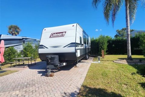 Terreno en venta en Clermont, Florida № 2108684 - foto 12