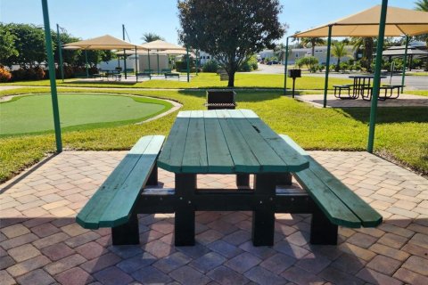 Terreno en venta en Clermont, Florida № 2108684 - foto 17