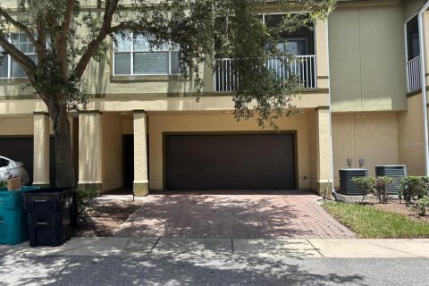 Townhouse in Orlando, Florida 2 bedrooms, 116.13 sq.m. № 2196208