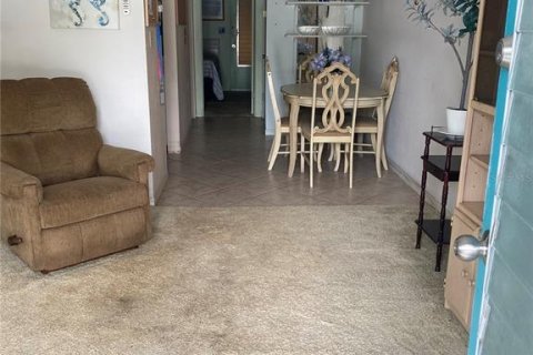Condominio en venta en Seminole, Florida, 1 dormitorio, 56.48 m2 № 2207285 - foto 6