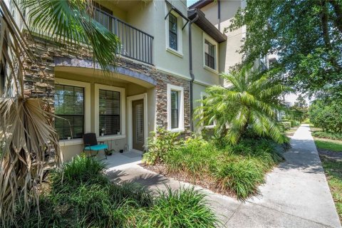 Townhouse in Davenport, Florida 6 bedrooms, 278.24 sq.m. № 2315169