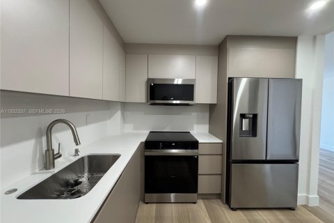 Condominio en venta en Aventura, Florida, 2 dormitorios, 102.56 m2 № 1999422 - foto 4