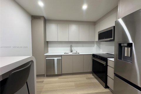 Condominio en venta en Aventura, Florida, 2 dormitorios, 102.56 m2 № 1999422 - foto 3