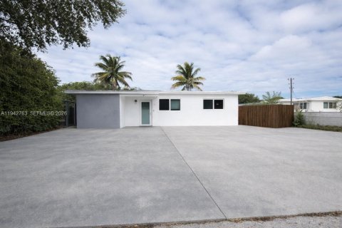 Villa ou maison à Hollywood, Floride 3 chambres, 120.4 m2 № 1999242