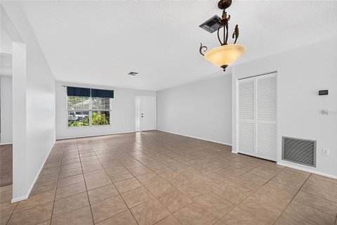 Casa en venta en Sarasota, Florida, 2 dormitorios, 143.35 m2 № 2384145 - foto 14