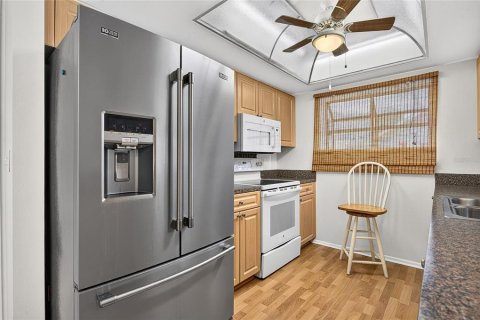 Casa en venta en Sarasota, Florida, 2 dormitorios, 143.35 m2 № 2384145 - foto 20