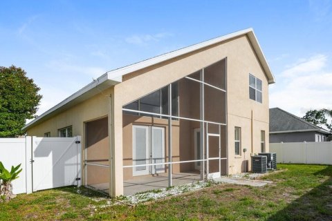 Villa ou maison à louer à Spring Hill, Floride: 3 chambres, 201.6 m2 № 2100419 - photo 17