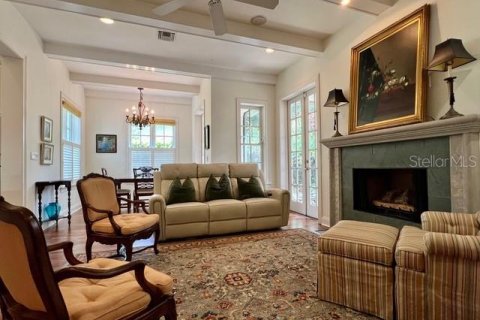 House in Winter Park, Florida 3 bedrooms, 257.06 sq.m. № 2151849 - photo 5