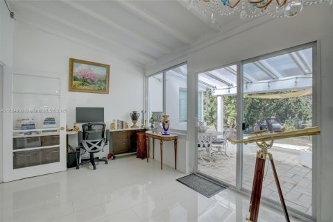 Villa ou maison à louer à Fort Lauderdale, Floride: 3 chambres, 139.73 m2 № 2089527 - photo 10