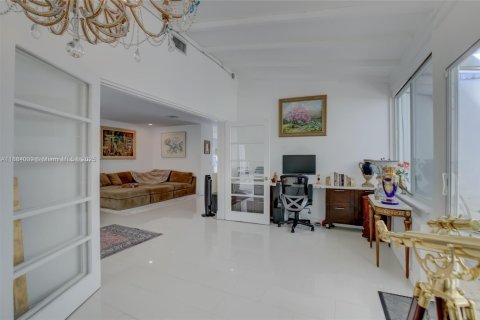 Villa ou maison à louer à Fort Lauderdale, Floride: 3 chambres, 139.73 m2 № 2089527 - photo 11