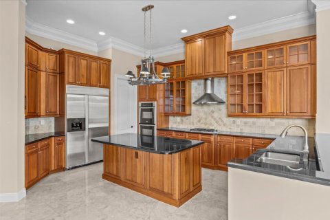 Casa en venta en Port St. Lucie, Florida, 4 dormitorios, 446.86 m2 № 2362969 - foto 16