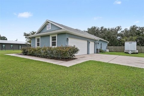 Villa ou maison à vendre à Plant City, Floride: 4 chambres, 211.63 m2 № 2408076 - photo 11