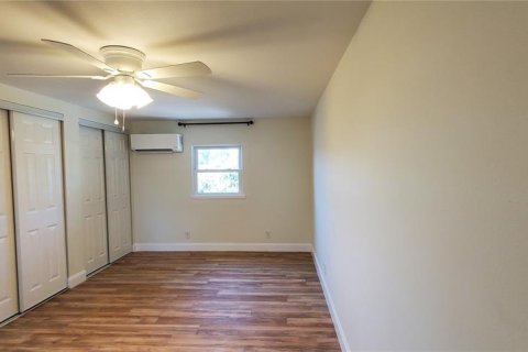 Villa ou maison à louer à Winter Haven, Floride: 1 chambre, 74.32 m2 № 1856007 - photo 6