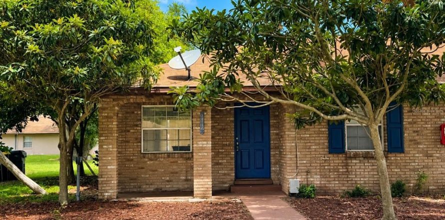 Townhouse in Winter Haven, Florida 2 bedrooms, 97.55 sq.m. № 2377792