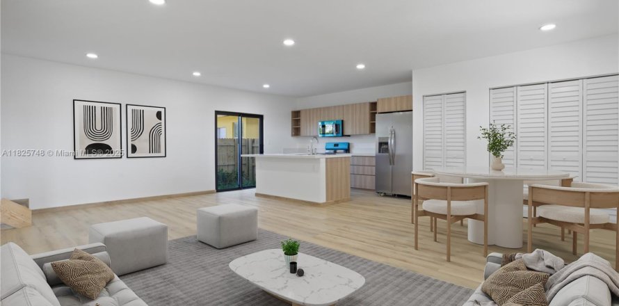 Townhouse in Florida City, Florida 4 bedrooms № 1797492