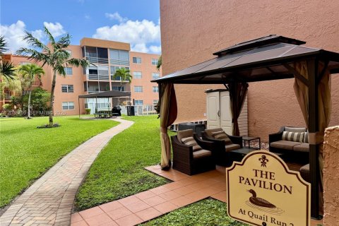 Copropriété à louer à Sunrise, Floride: 2 chambres, 85.84 m2 № 2249471 - photo 21