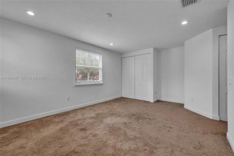 Touwnhouse à louer à Pompano Beach, Floride: 3 chambres, 154.22 m2 № 1987440 - photo 14