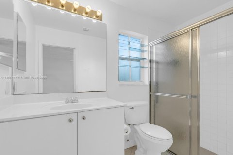 House in Weston, Florida 3 bedrooms, 120.03 sq.m. № 1874968 - photo 20