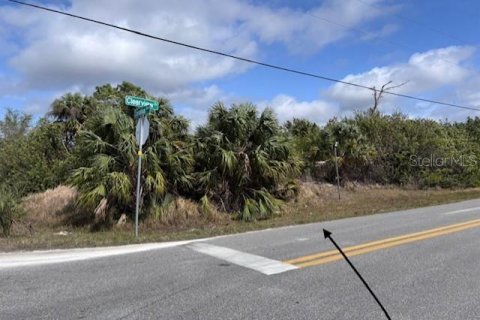 Terreno en venta en Port Charlotte, Florida № 1534176 - foto 3