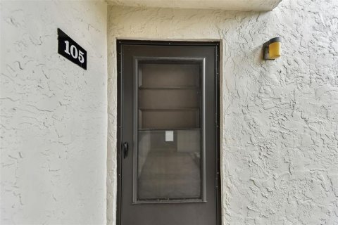Condo in Seminole, Florida, 4 rooms  № 1825435 - photo 3