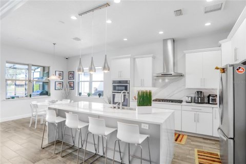 Villa ou maison à vendre à Orlando, Floride: 5 chambres, 386.19 m2 № 2239963 - photo 22